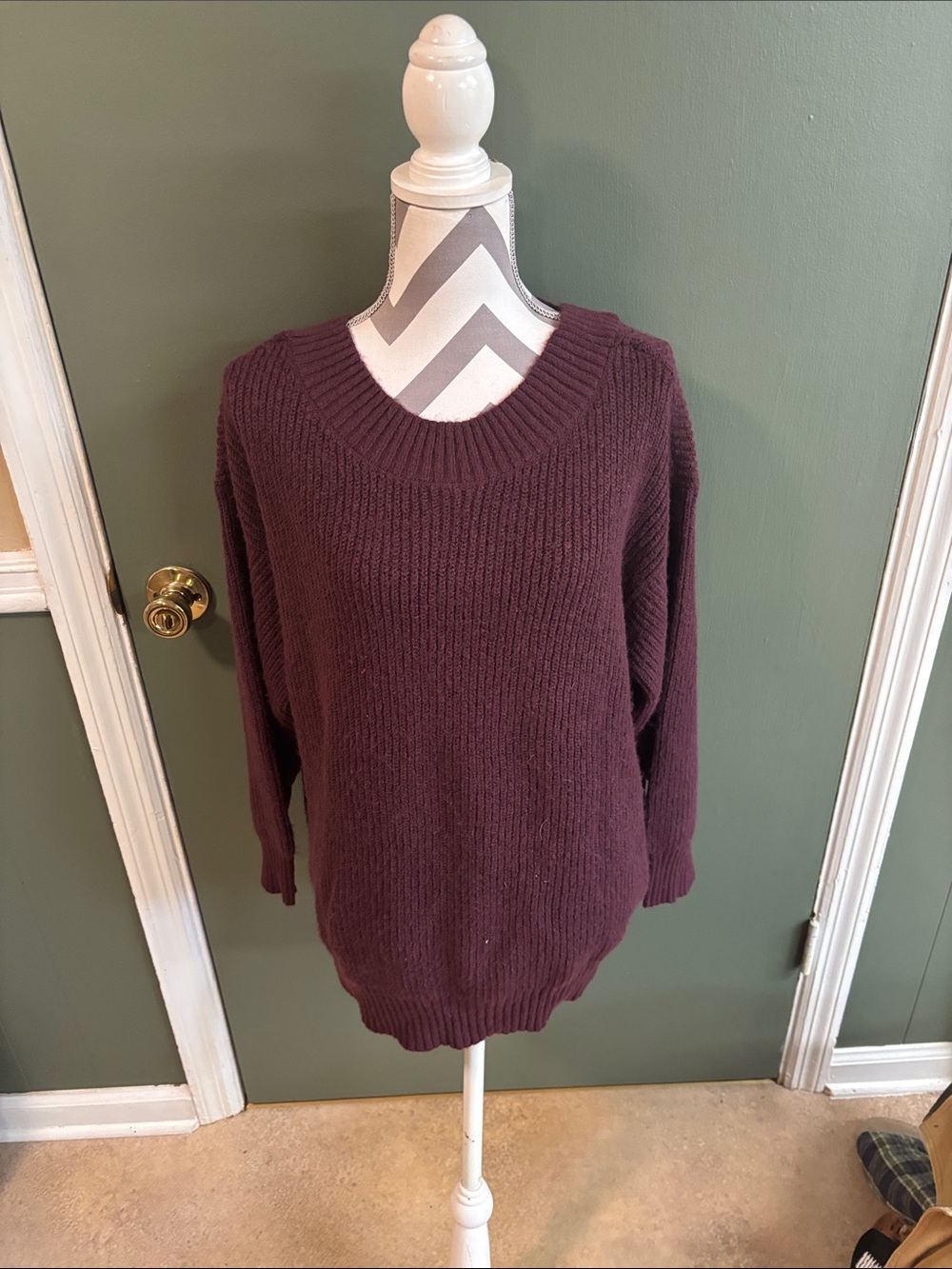 Cozy Women's Scoop-Neck Sweater in Deep Plum with bow back